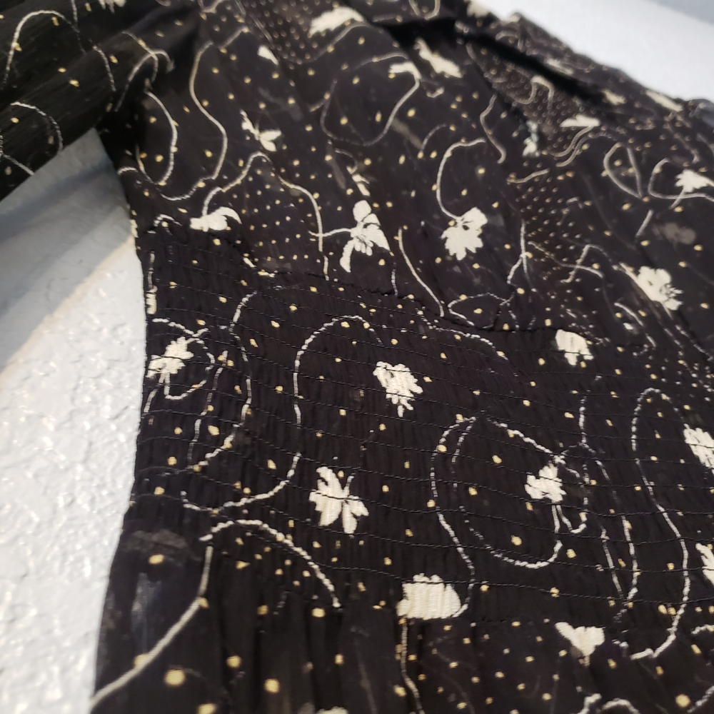 Baum und Pferdgarten Sheer Whimsigoth Floral Midi Dress Smocked Waist Size 10 - Picture 6 of 10